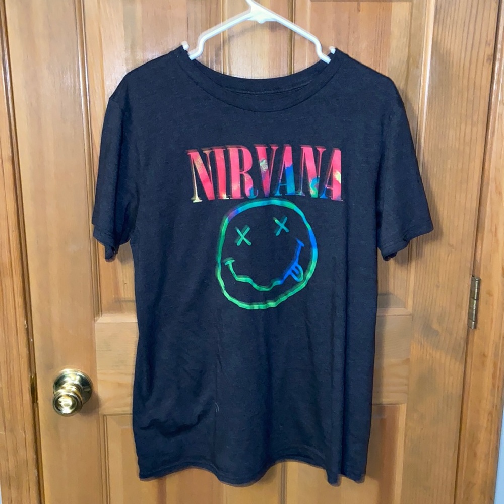 Dark gray Nirvana band t-shirt XL